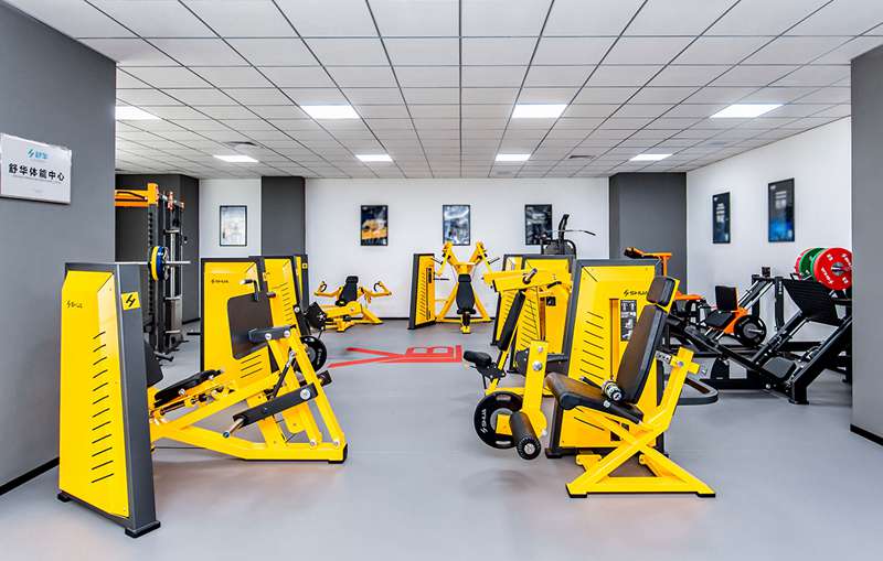 李永波国际羽毛球俱乐部今年会jinnianhui体能中心